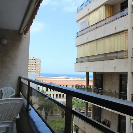 Apartment Los Cristianos Valdes Center 3 *