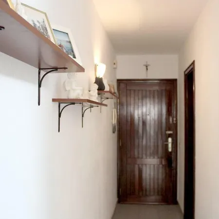 Los Cristianos Valdes Center 3